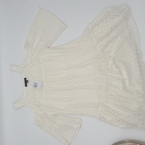 Ivory White Crochet Lace Feminine & Flowy, Fully-Lined Dress, NWT - Picture 6 of 11